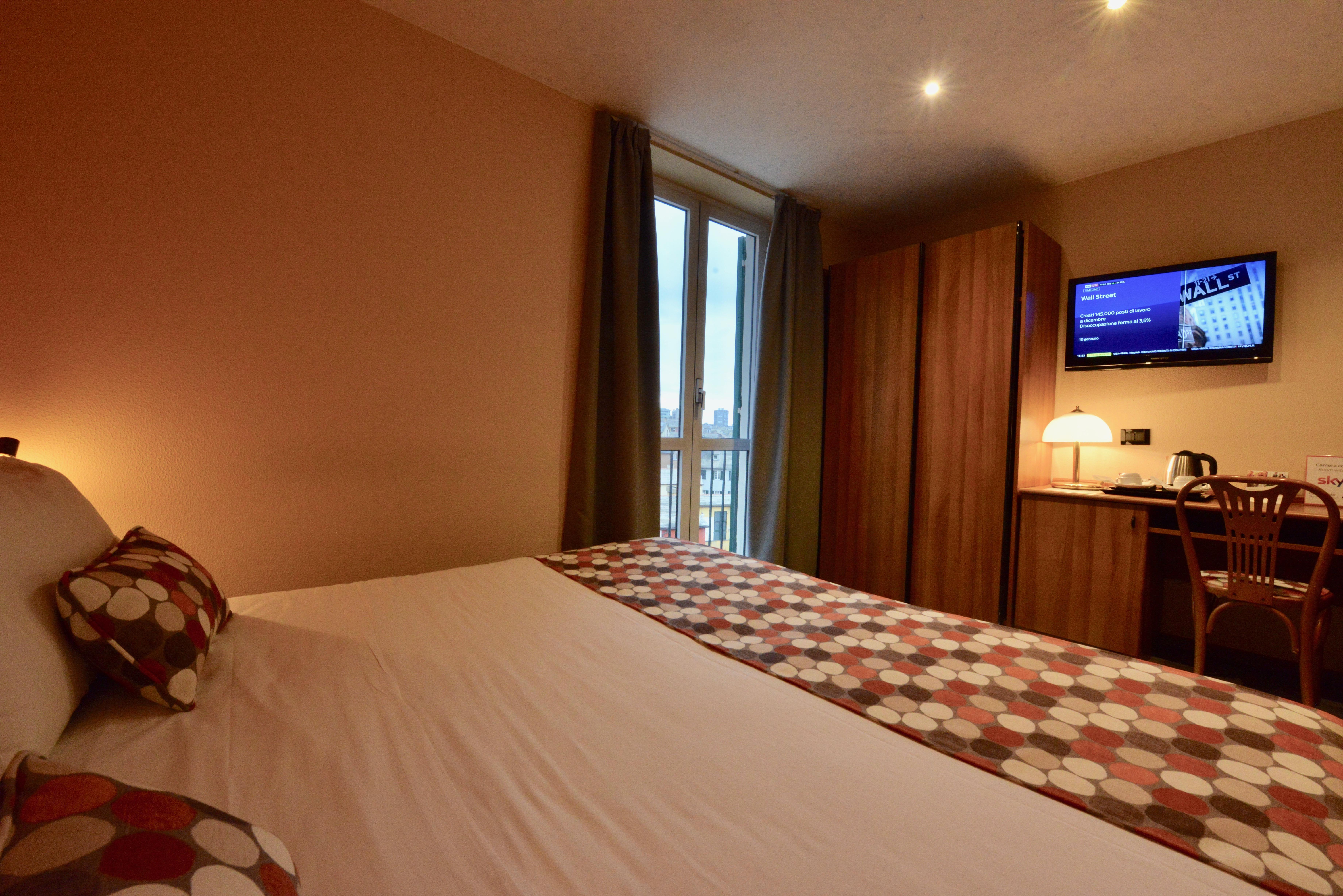 Hotel Europa ジェノヴァ エクステリア 写真