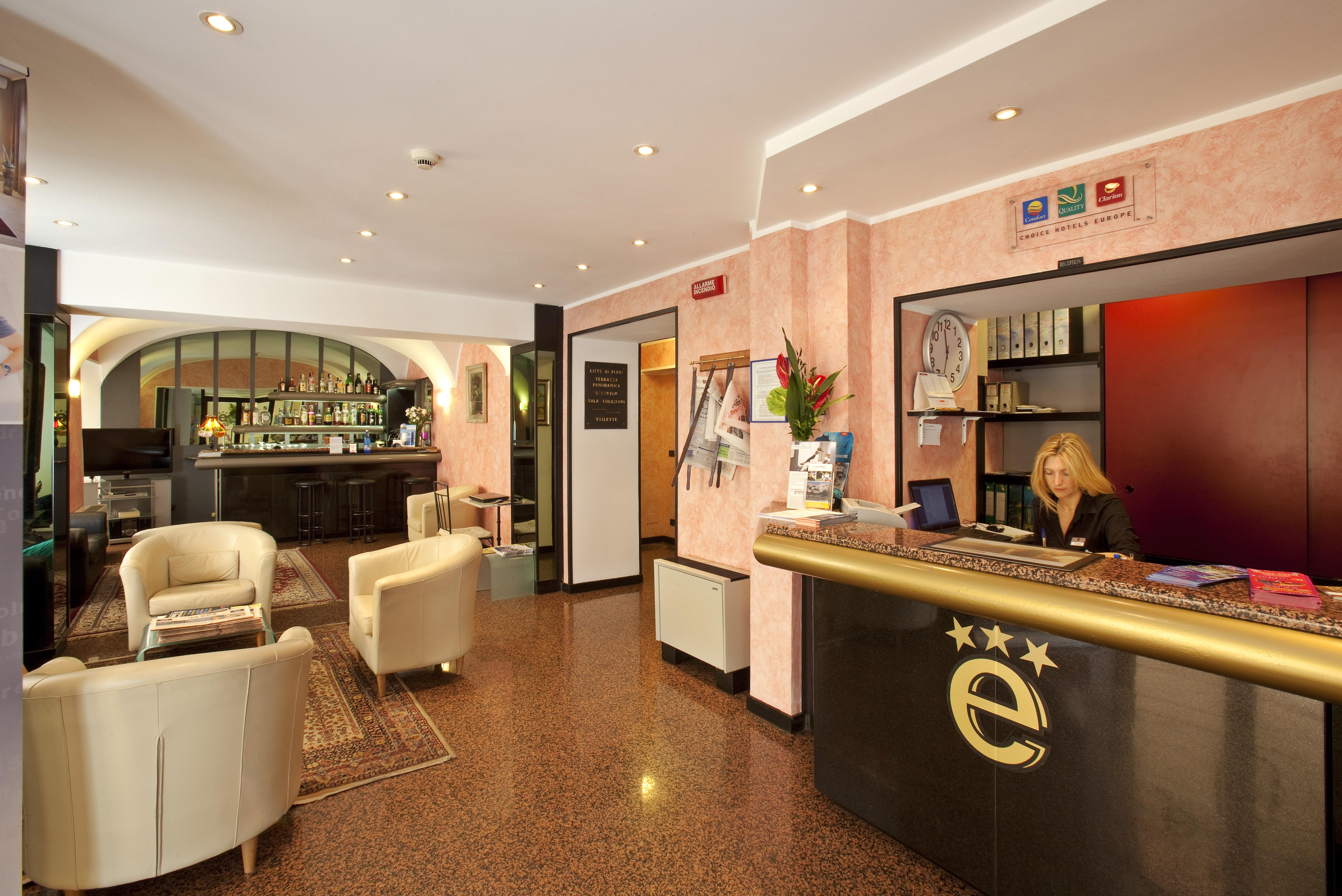 Hotel Europa ジェノヴァ エクステリア 写真